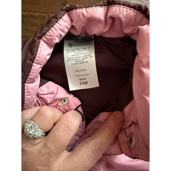 Patagonia Baby Girl Puffer Vest Pink Plum Snap 24 Month - Picture 6 of 7
